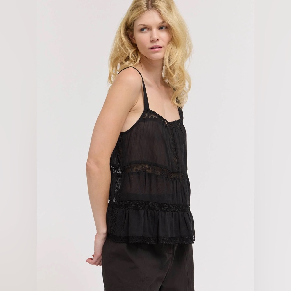 Block Trim Lace Tank NWT